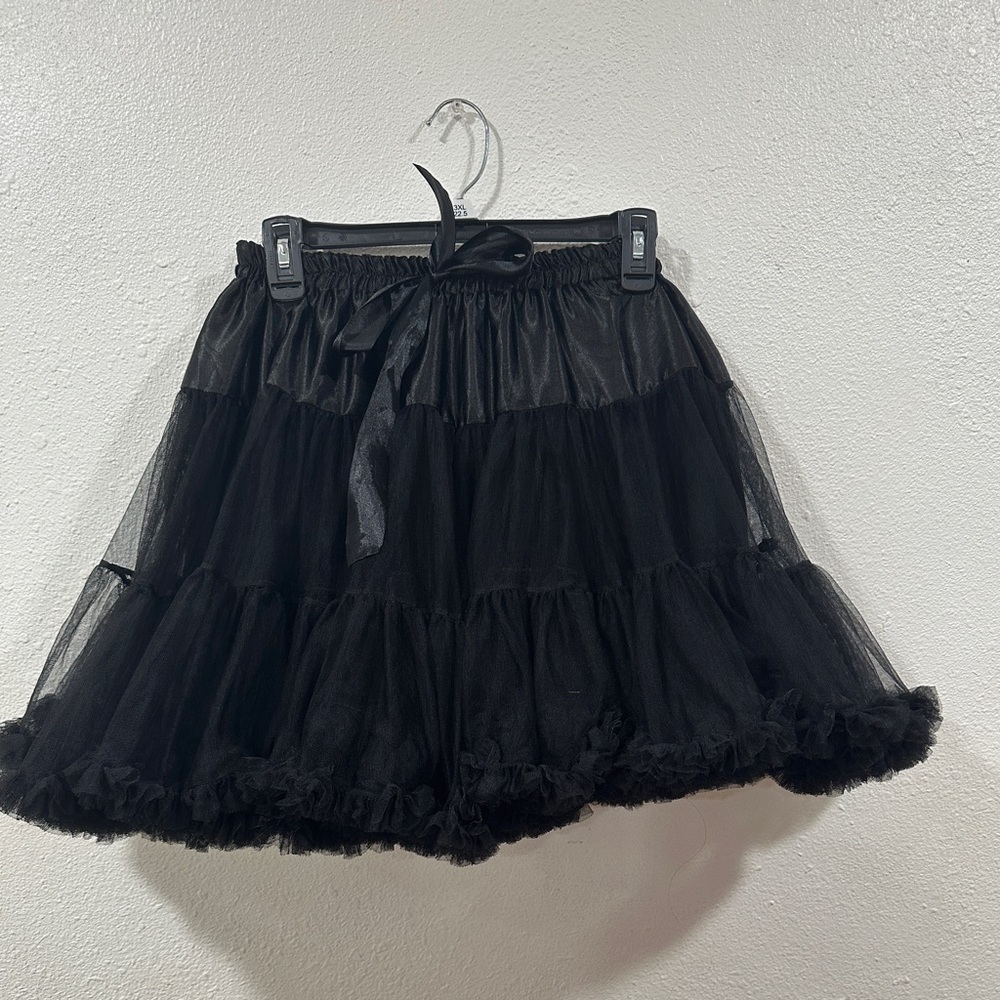 Black Tutu Used 1 time in good condition